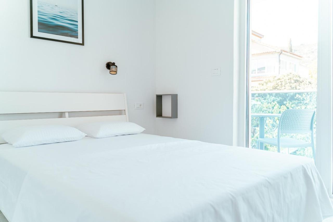 Blue Marina Apartments Extérieur photo