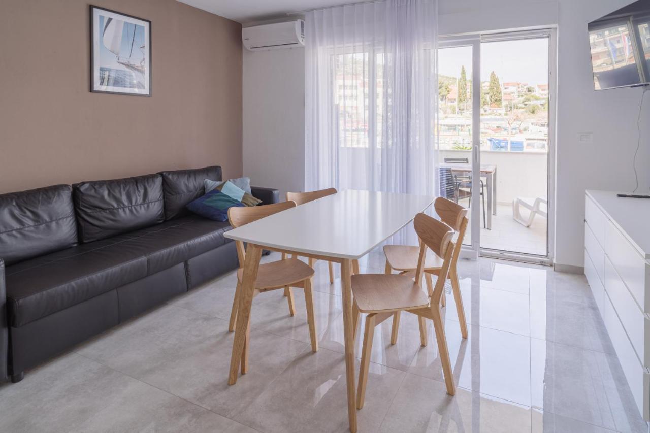 Blue Marina Apartments Extérieur photo
